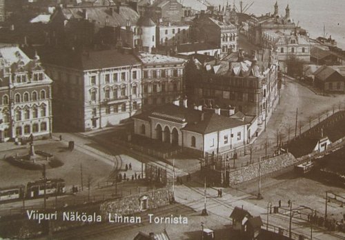 Площадь Старой Ратуши, дом 2. Комплекс построек Кордегардии (гауптвахты). Фото конца XIX века.