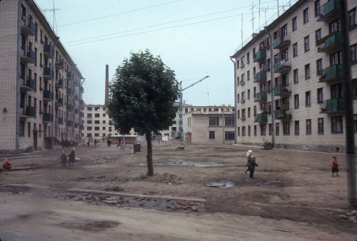 Ленинградское шоссе, дом 27 (правый) и дом 29 (левый). Фото 1969 года.