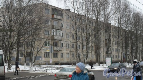 Всеволожск, улица Александровская, дом 82. 5-этажный жилой дом 1985 года постройки. 6 парадных, 119 квартир. Фото 4 марта 2016 года.