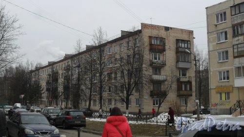 Всеволожск, улица Вокка, дом 4. 5-этажный жилой дом серии 1-528кп10 1975 года постройки. Фото 4 марта 2016 года.