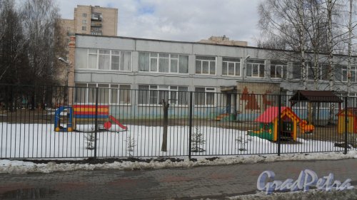 Всеволожск, улица Вокка, дом 10. Детский сад №4. Фото 16 апреля 2016 года.