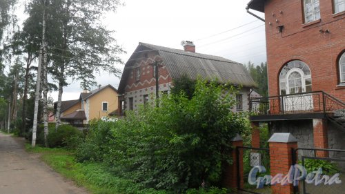 Всеволожск, Бернгардовка, улица Дружбы, дом 47. Фото 15 августа 2016 года.