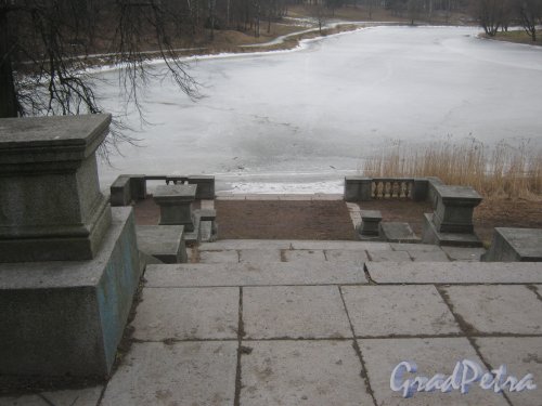 г. Павловск, река Славянка. Лестница из парка Мариенталь. Фото 5 марта 2014 г.
