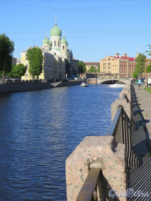 Вид канала Грибоедова в районе Лермонтовского проспекта. фото июнь 2017 г.