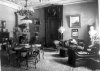 Малая гостиная в особняке И.Д. Бонштедта. Фото начала XX века.