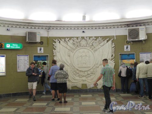 Станция метро «Автово». Кассовый зал наземного вестибюля. Фото Июнь 2015 г.