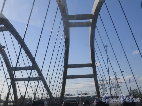 Беляевский мост. Вид конструкций  крепления моста. фото июнь 2015 г.