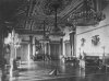 Малахитовый зал Зимнего дворца. Фото 1917 года.