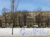 Набережная Чёрной речки, дом 10, литера А. Фасад со стороны набережной Чёрной речки. Фото 11 февраля 2015 года.