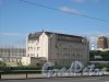 Свердловская наб., дом 74. Общий вид здания с Большеохтинского пр. Фото 8 августа 2016 г.