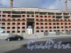 Строительство жилого комплекса «Смольный проспект». Вид на строительство центральной части здания со стороны Тульской улицы. Фото 16 марта 2016 года.