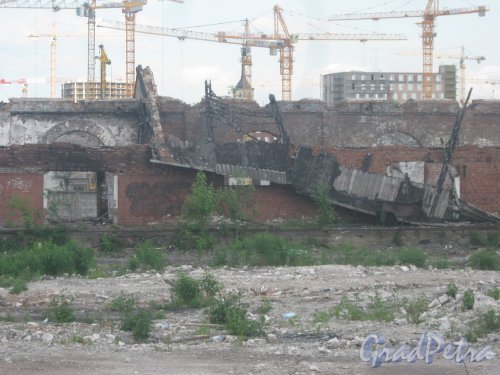 ЖК «Времена года» на Московском пр. Вид с территории бывшего Варшавского вокзала. Фото 30 мая 2013 г.