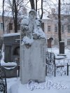 Внутреннее кладбище Александро-Невской Лавры («Коммунистическая площадка»). Могила Профессора Г. А. Ивашенцова. Фото 7 февраля 2012 года.