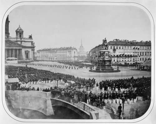 Открытие памятника императору Николаю I на Исаакиевской площади. Фото 1859 года.