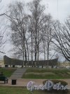 Балтийский Сад на Пл. Балтийского Вокзала с Памятником Народному Ополчению, фото апрель 2015 г.