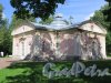 Верхний парк (Ораниенбаум), д. 5, лит. А. Китайская кухня, 1852-1853, арх. Л. Л. Бронштедт. Общий вид. фото август 2015 г.  