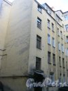 Солдатский пер., дом 4. Вид со стороны двора и дома 2. Фото 18 ноября 2014 г.