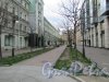 Перспектива Тележный переулка от Невского проспекта в сторону Конной улицы. Фото 7 мая 2020 г.