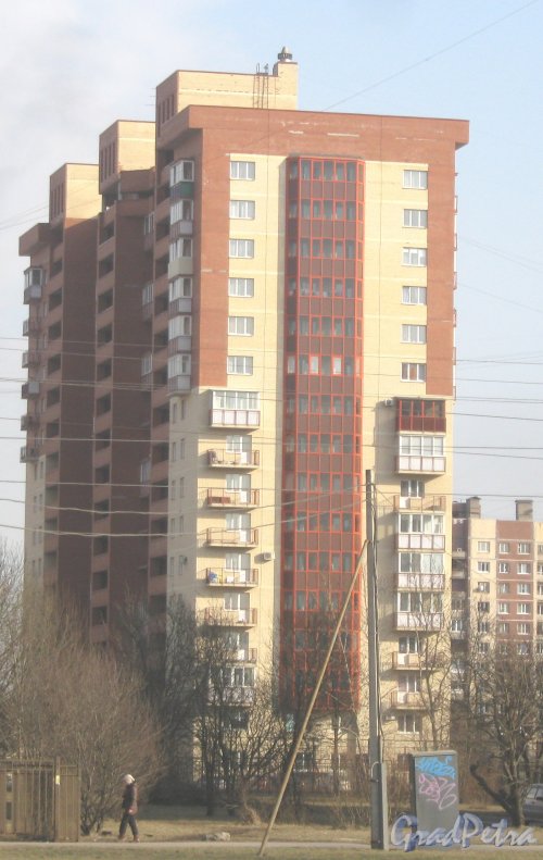 Моравский пер., дом 3, корпус 2. Общий вид с Бухарестской ул. Фото 28 февраля 2014 г.