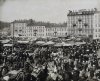 Покровский рынок. На Фотографии видны дома 95-103 по Садовой улице. Фото 28 марта 1914 года.