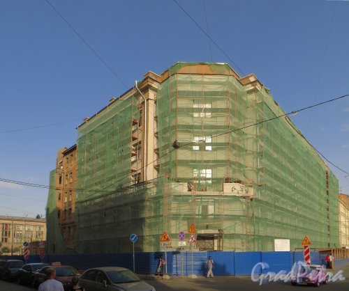 Сытнинская площадь дом 5 / Сытнинская улица, дом 7. Работы по реконструкции здания лицея. Фото 5 июня 2014 года.