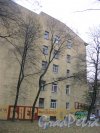Рижский пр., дом 25. Фрагмент торцевой части здания со стороны двора домов 27 и 25. Фото 26 октября 2014 г.