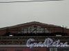 Невский пр., д. 68, лит. Б. Демонтаж здания. Фронтон после сбивки барельефов. Фото 10 января 2011 г.