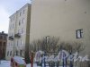Лермонтовский пр., дом 23. Фрагмент здания. Вид с ул. Лабутина. Фото 6 января 2015 г.