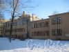 Бол. Сампсониевский пр., дом 98. Фрагмент здания со стороны Земледельческой ул. Фото 9 февраля 2015 года.