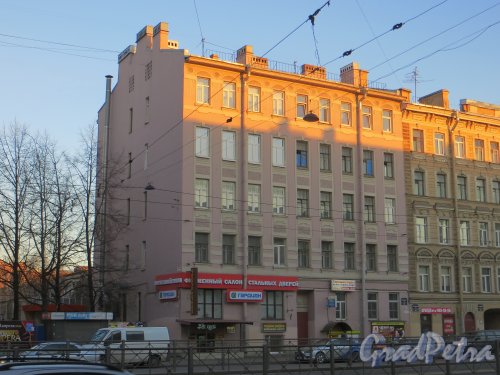 Лиговский проспект, дом 158, литера А. Общий вид здания. Фото 10 апреля 2014 года.