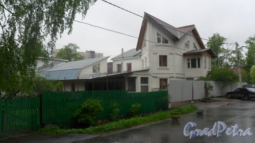 Первомайский проспект, дом 16. Фото 21 мая 2015 года.