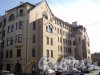 Чкаловский проспект, дом 31. Общий вид фасада жилого дома Б.Я. Купермана со стороны Чкаловского проспекта. Фото 25 апреля 2011 года.