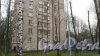 Светлановский проспект, дом 19. 9-этажный жилой дом серии 1-528кп40 1963 года постройки. 1 парадная, 45 квартир. Фото 28 апреля 2016 года.