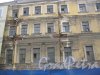 Пр. Римского-Корсакова, дом 22. Фрагмент фасада здания около пересечения пр. Римского-Корсакова и Лермонтовского пр. Фото 18 июня 2016 г.
