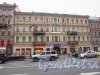 Невский проспект, дом 108. Общий вид фасада здания и вход в кинотеатр «Нева».Фото 17 октября 2016 года.