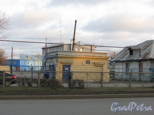 Лиговский проспект, дом 240, литера Д. Общий вид здания. Фото 27 февраля 2020 г.
