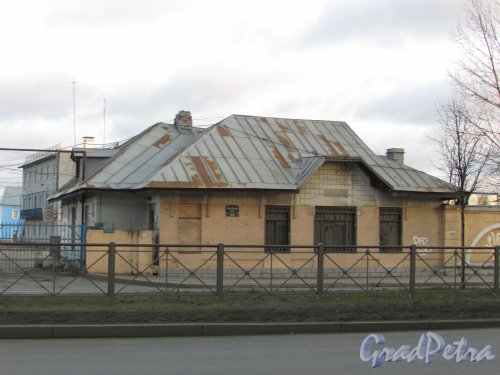 Лиговский проспект, дом 240, литера И. Здание бывшей столовой. Фото 27 февраля 2020 г.
