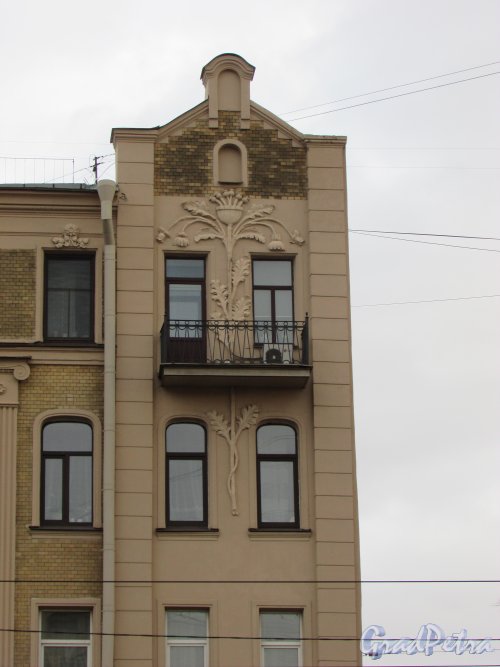 Лиговский проспект, дом 154, литера А. Оформление правой части фасада. Фото 17 февраля 2020 г.