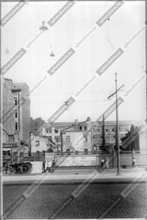 Вид части Лиговской улицы у домов №№168-172.  Дата съёмки: 1939 г. Автор съемки не установлен