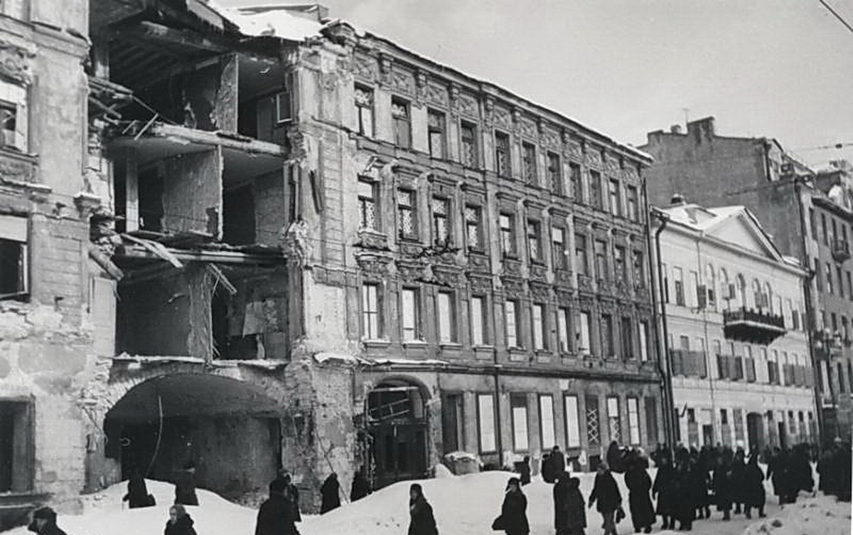 Разрушенный санкт петербурга