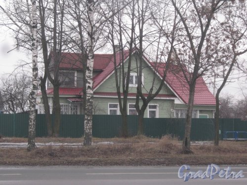 Красное Село (Горелово), Красносельское шоссе, дом 21. Общий вид здания. Фото 4 января 2014 г.