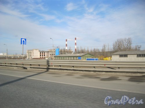 Пулковское шоссе, дом 29, корпус 8. Хозяйственные постройки, общий вид с КАД. Фото 6 марта 2015 г.