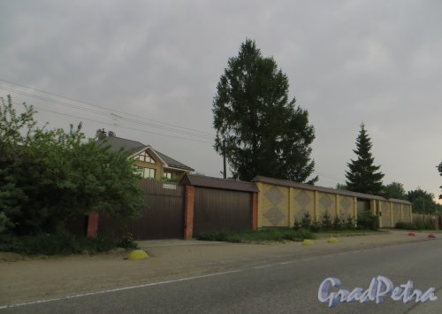 Лен. область, Всеволожский район, шоссе Дорогажизни, дом 38. Фото 25 мая 2014 года.