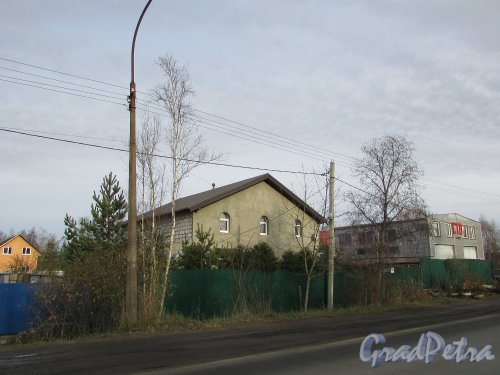 посёлок Сапёрный, Петрозаводское шоссе, дом 35. Индивидуальный жилой дом. Общий вид участка. Фото 2 ноября 2019 года.