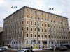 8-я Советская ул., д. 2 / Греческий пр., д. 27. Бывший доходный дом. Общий вид здания. Фото декабрь 2009 г.