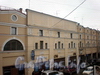 Ул. Ломоносова, д. 1. Фрагмент центральной части фасада. Фото март 2010 г.