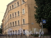 Боровая ул., д. 42/ Наб. Обводного канала, д. 58.  Фрагмент фасада здания. Фото 2008 г.