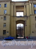 Новгородская ул. д. 26, фрагмент фасада здания.  Фото 2004 г.