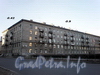 Варшавская ул., д. 42 / пл. Чернышевского, д. 9. Общий вид здания. Фото апрель 2009 г.