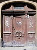 Ул. Достоевского, д. 23. Бывший доходный дом. Дверь парадной. Фото июль 2009 г